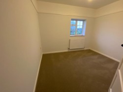 Property Image #8 of 12
