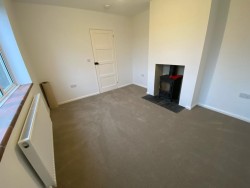 Property Image #5 of 12