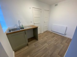 Property Image #4 of 12