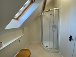 Property Image #10 of 13