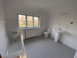 The Country House Company property for let, Fully Managed, Alton, Nr Farnham / Basingstoke / Petersfield, Hampshire