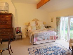 The Country House Company property for let, East Meon, Nr Petersfield/ Winchester 