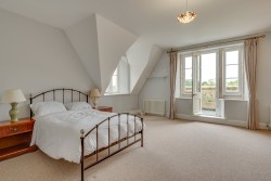 Property Image #12 of 13