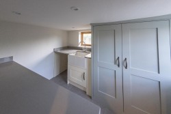 Property Image #10 of 16