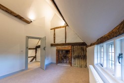 Property Image #12 of 16
