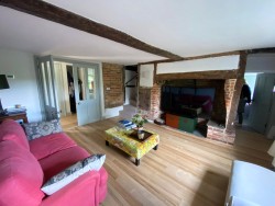 Property Image #5 of 16