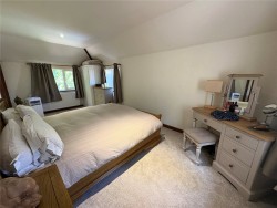 Property Image #6 of 11