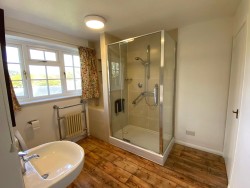 Property Image #7 of 9
