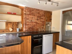 Property Image #4 of 8