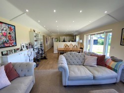 Property Image #4 of 14