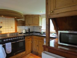 Property Image #6 of 13