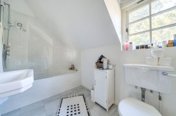 Property Image #8 of 13