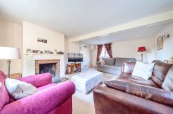 Property Image #4 of 13