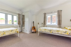 Property Image #11 of 16