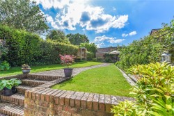 Property Image #14 of 16