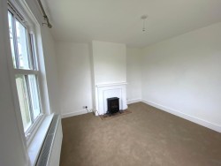 Property Image #5 of 10
