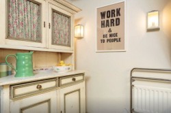 Property Image #12 of 14