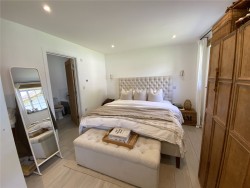 Property Image #5 of 17