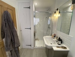 Property Image #6 of 17
