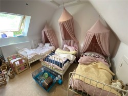 Property Image #10 of 17