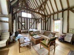 Property Image #11 of 17