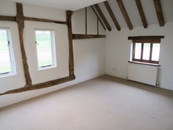Property Image #8 of 13