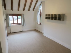 Property Image #9 of 13