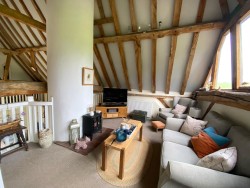 Property Image #5 of 13