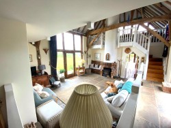 Property Image #4 of 13