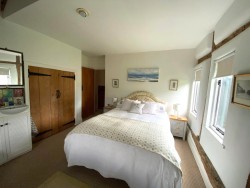 Property Image #6 of 13