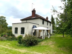 Property Image #13 of 14