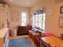 Property Image #6 of 12