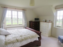 Property Image #9 of 12
