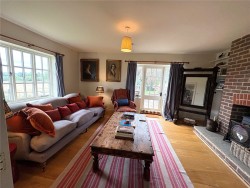Property Image #3 of 17