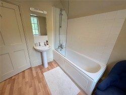 Property Image #14 of 17