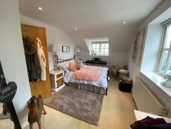 Property Image #6 of 9