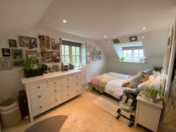 Property Image #5 of 9
