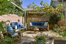 Property Image #13 of 15