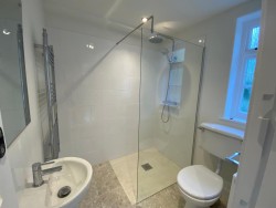 Property Image #11 of 13