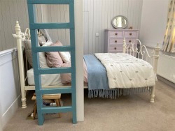 Property Image #6 of 10