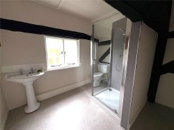 Property Image #11 of 14
