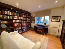Property Image #6 of 12