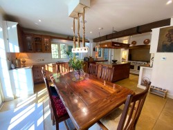 Property Image #2 of 12