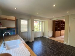 Property Image #3 of 11