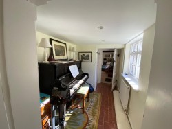 Property Image #5 of 12