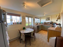 Property Image #4 of 12
