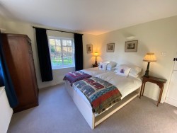 Property Image #6 of 12