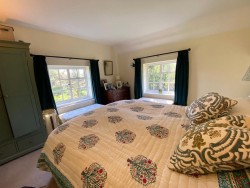 Property Image #8 of 12