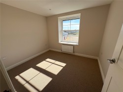 Property Image #9 of 14