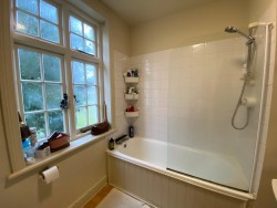 Property Image #6 of 9